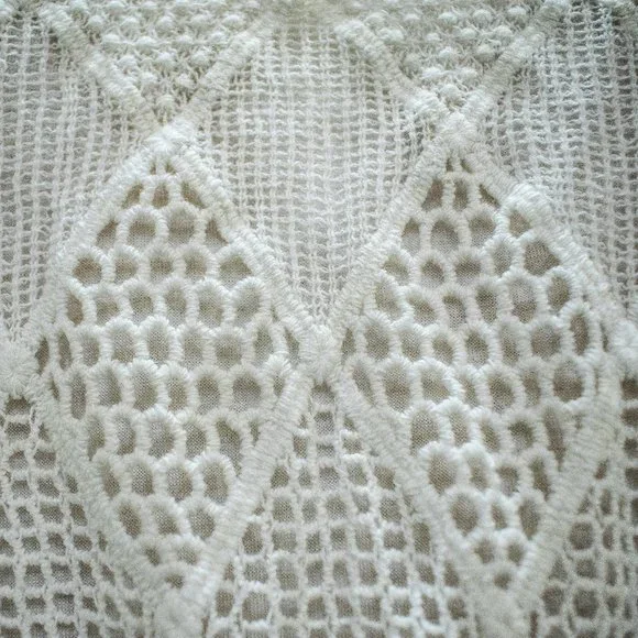Off White Cotton Crochet Knit Flare Crop top (M) - NWOT - Picture 7 of 8